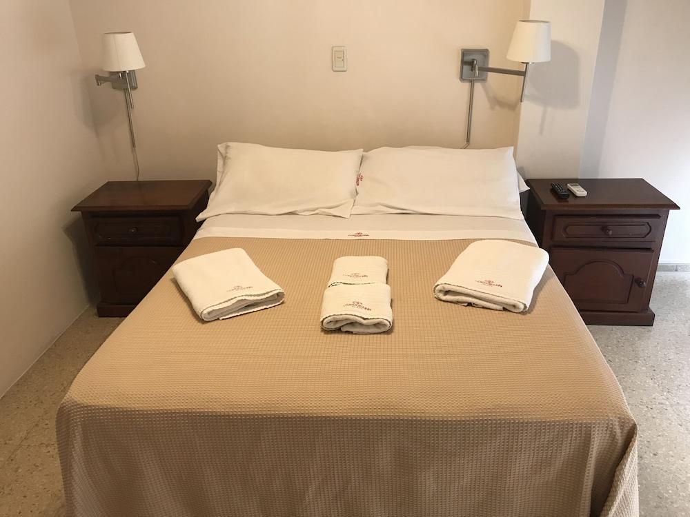 Cordoba Inn Apart Hotel Kültér fotó